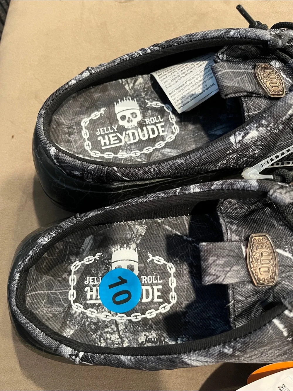 Hey Dude Men’s Jelly Roll Wally Black/Camo Slip-On Loafers